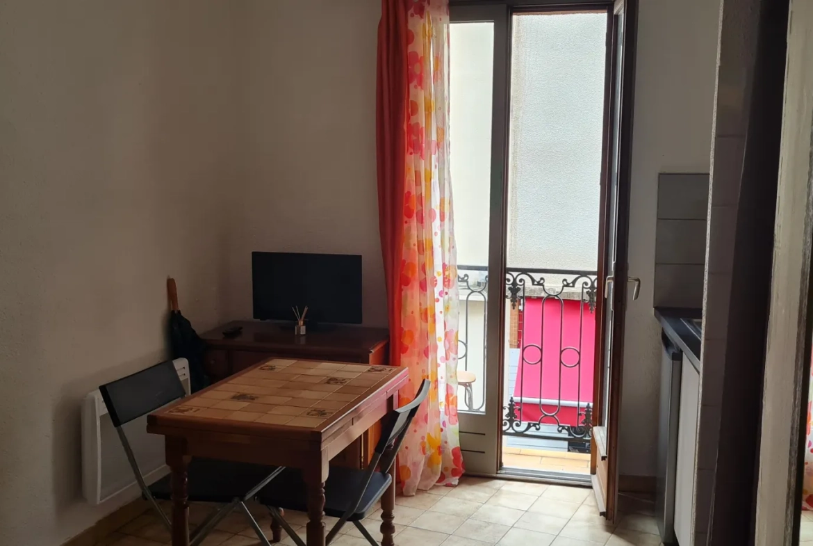 Studio à vendre à Amélie les Bains proche des thermes - Pied-à-terre ou investissement 