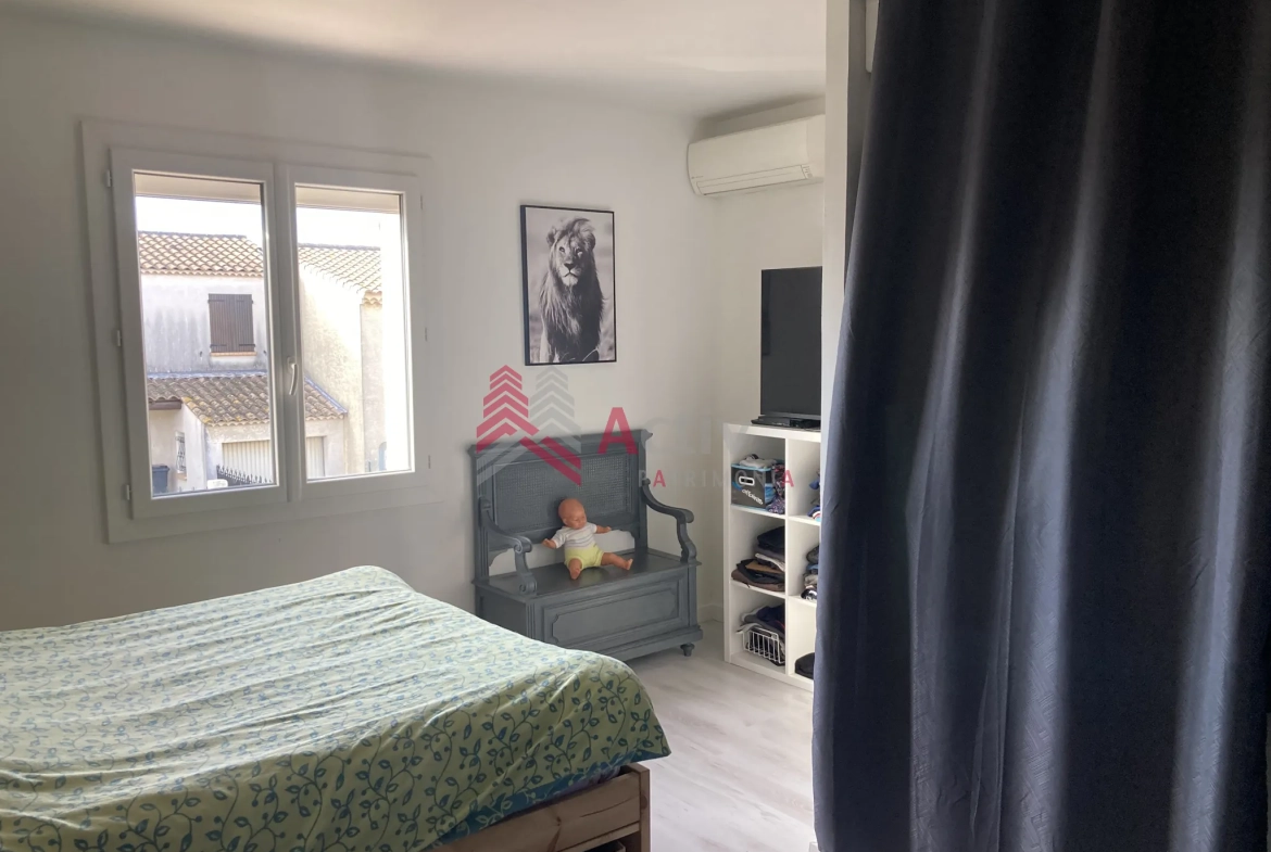 Villa T4 à vendre à Arles avec terrasse, jardin et parking 