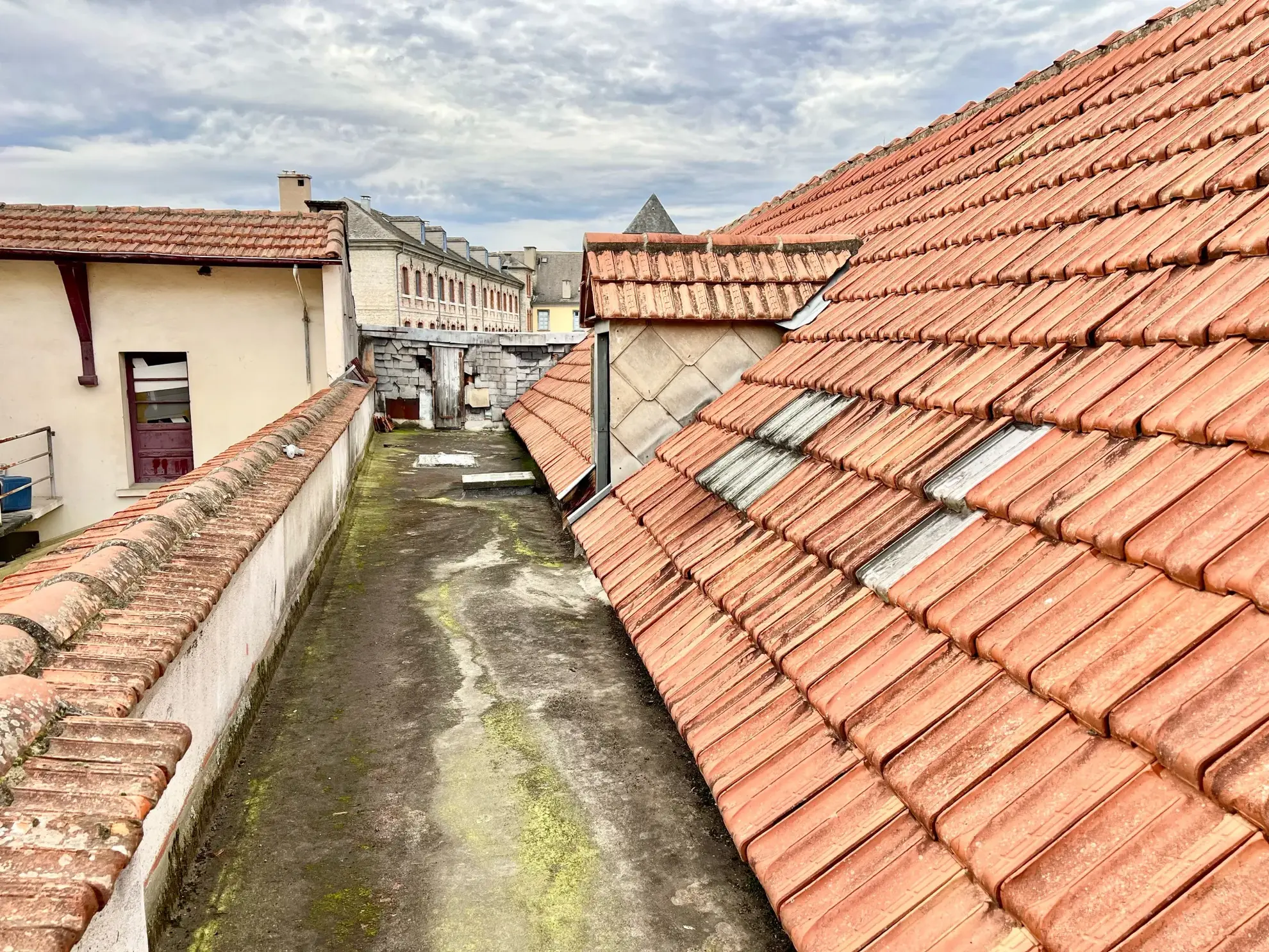 Appartements en vente à Tarbes centre-ville – Budget abordable et potentiel élevé 