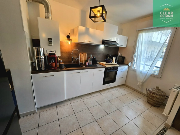 Appartement T2 de 48m² à Metz Sablon avec parking privé et cuisine équipée