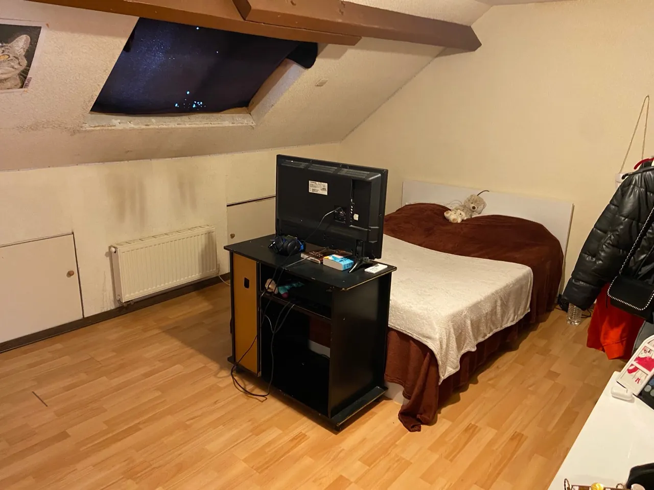 Maison en briques de 100 m² avec 4 chambres à Jeumont 