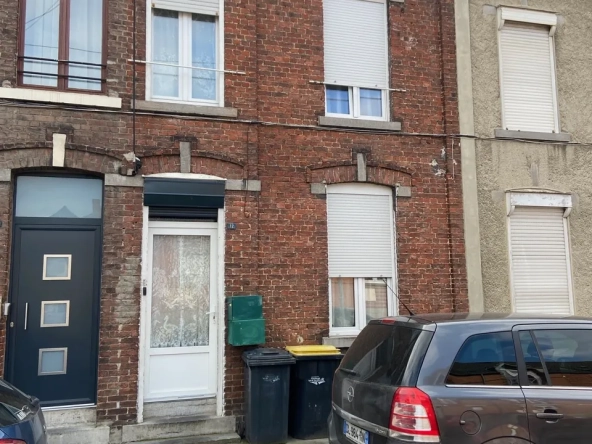 Maison en briques de 100 m² avec 4 chambres à Jeumont