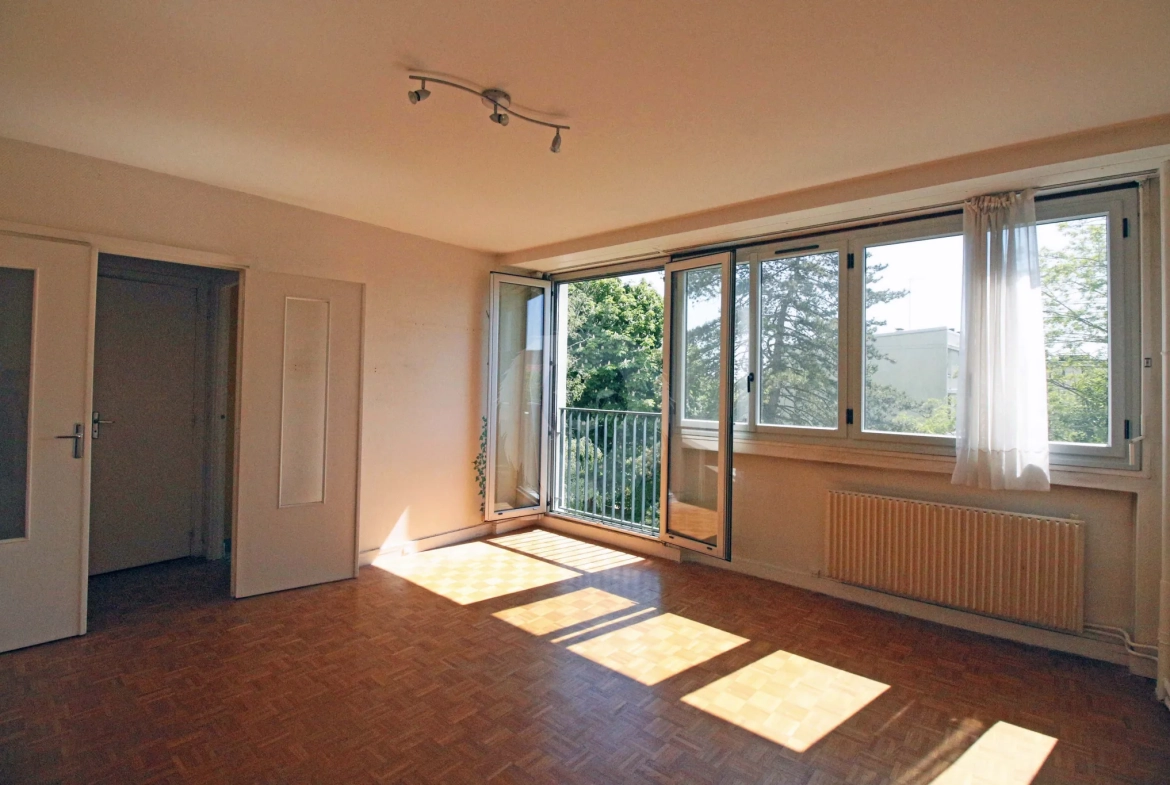 Studio lumineux de 34,86 m² à Saint-Maur-des-Fossés, idéal location ou premier achat 