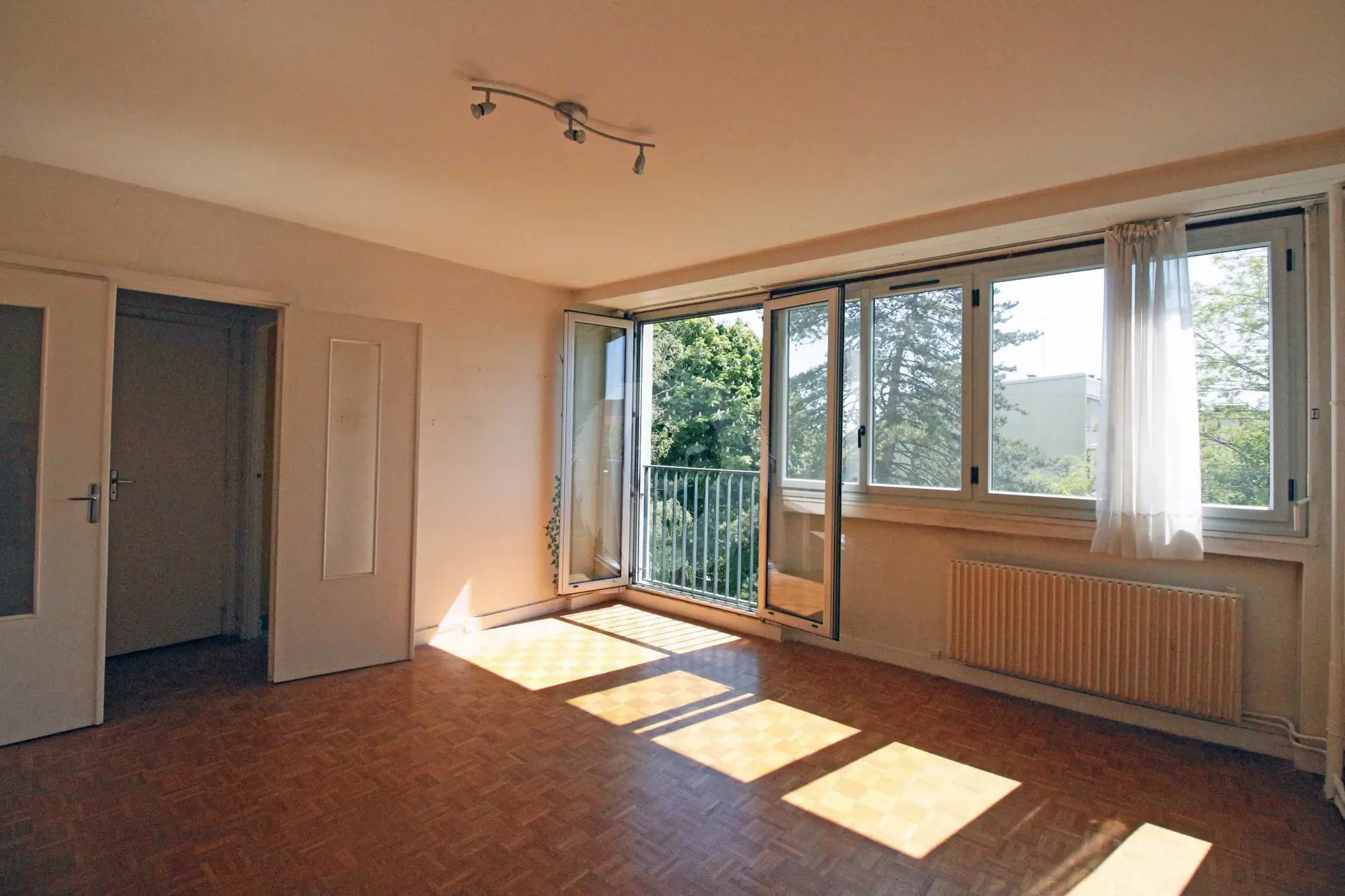 Studio lumineux de 34,86 m² à Saint-Maur-des-Fossés, idéal location ou premier achat 
