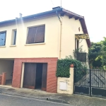 Maison familiale avec garage, jardin et travaux à prévoir à Saint-Sulpice-sur-Léze