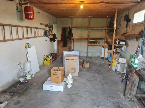 Maison familiale avec garage, jardin et travaux à prévoir à Saint-Sulpice-sur-Léze 