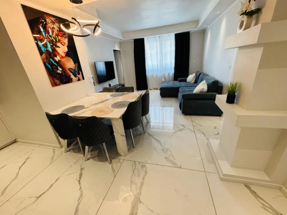 À vendre à Grenoble : Magnifique appartement T3 rénové de 67 m² proche centre-ville