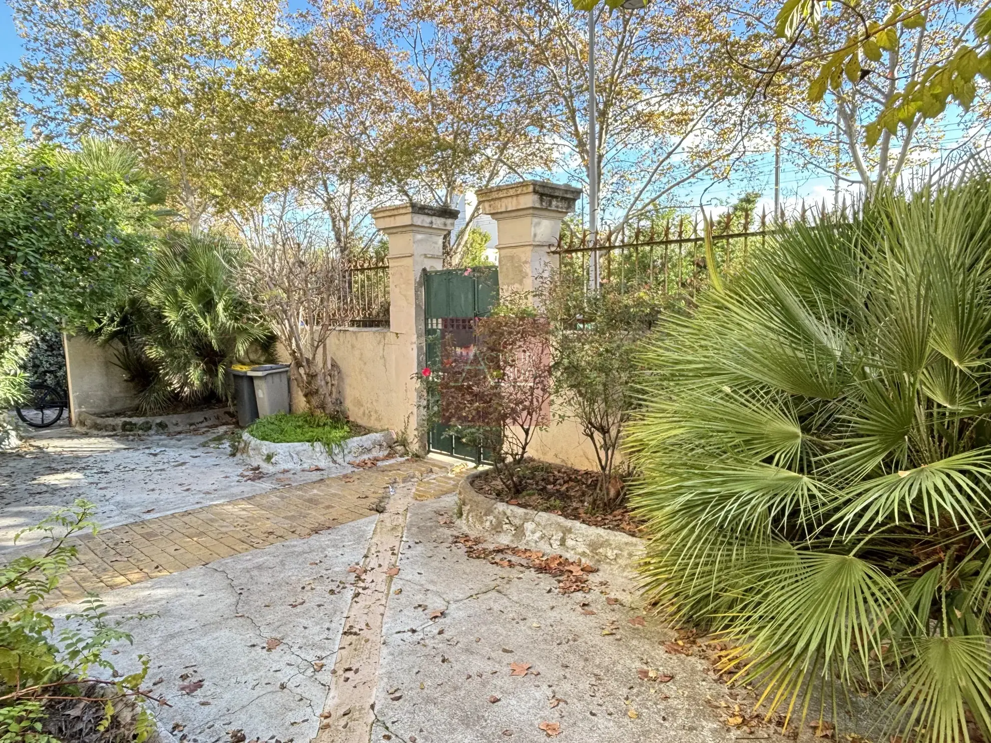 Appartement 4 pièces à vendre à Montpellier Beaux-Arts avec jardin et parking 