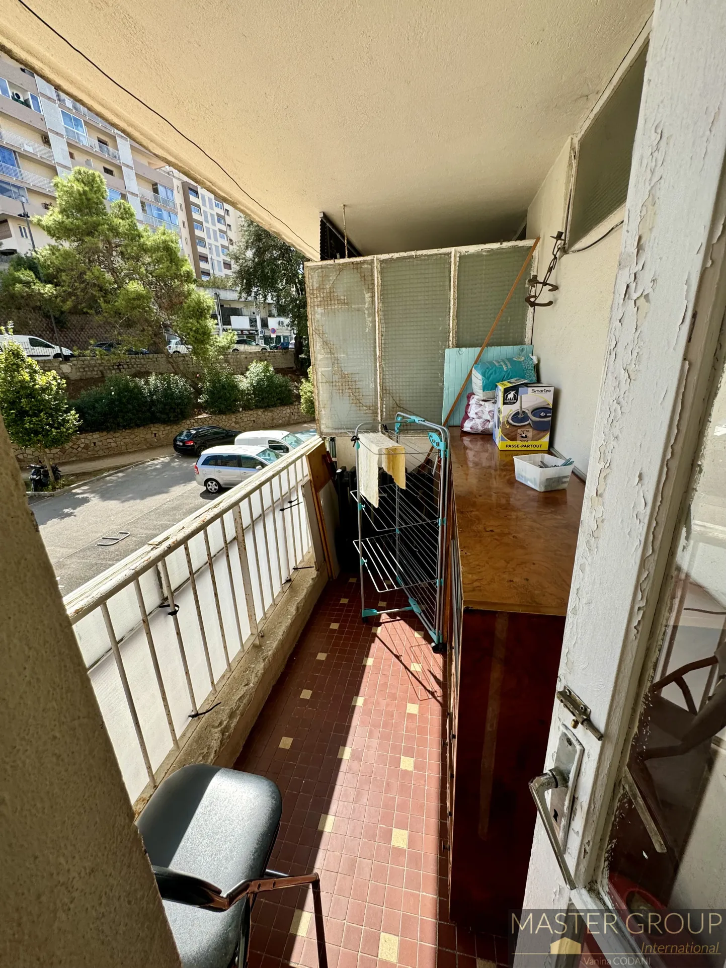 Appartement F4 à vendre à Ajaccio avec terrasse et parking – Opportunité d’investissement 