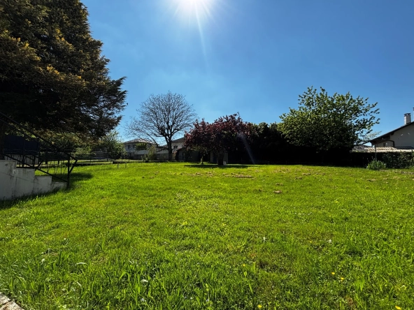 Maison à vendre à Exincourt de 112 m² avec jardin et travaux à prévoir 