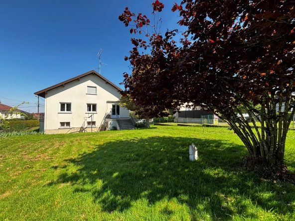 Maison à vendre à Exincourt de 112 m² avec jardin et travaux à prévoir