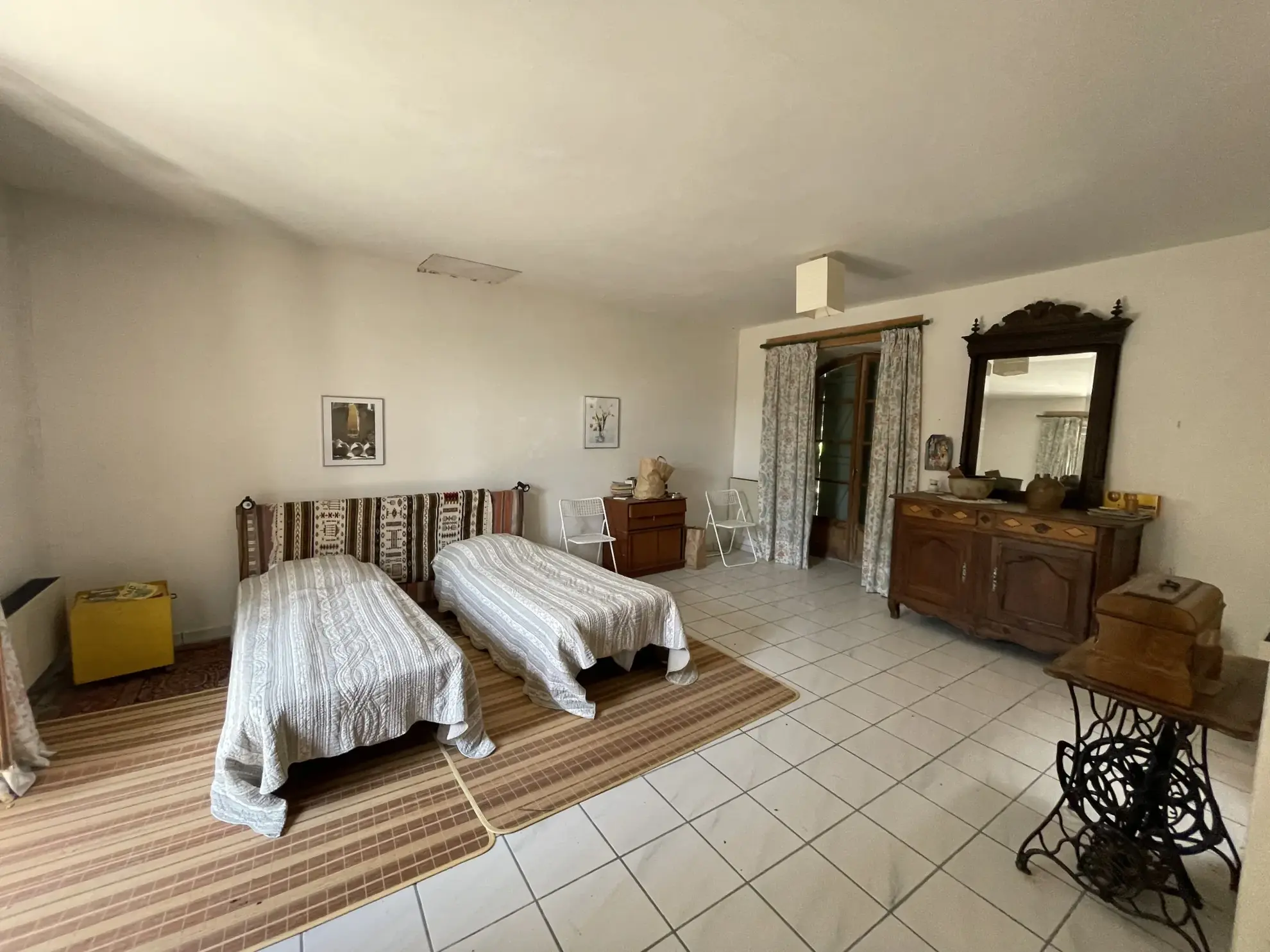 Charmante maison gasconne en pierre avec grand terrain à Moncrabeau 