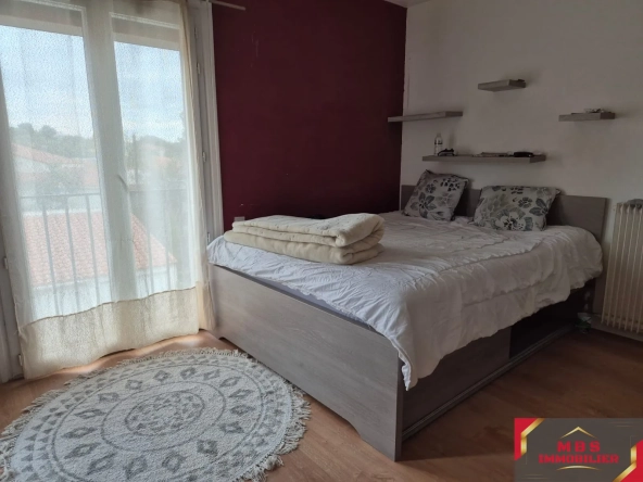 Appartement t5 lumineux avec balcon à Perpignan proximité université 