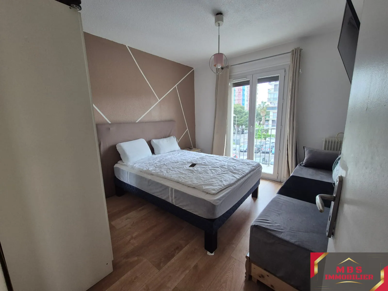 Appartement t5 lumineux avec balcon à Perpignan proximité université 