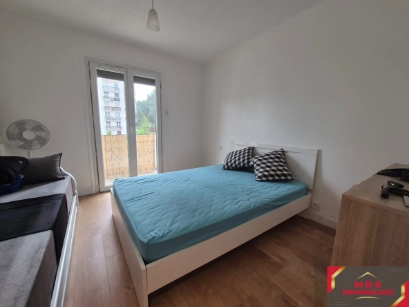 Appartement t5 lumineux avec balcon à Perpignan proximité université