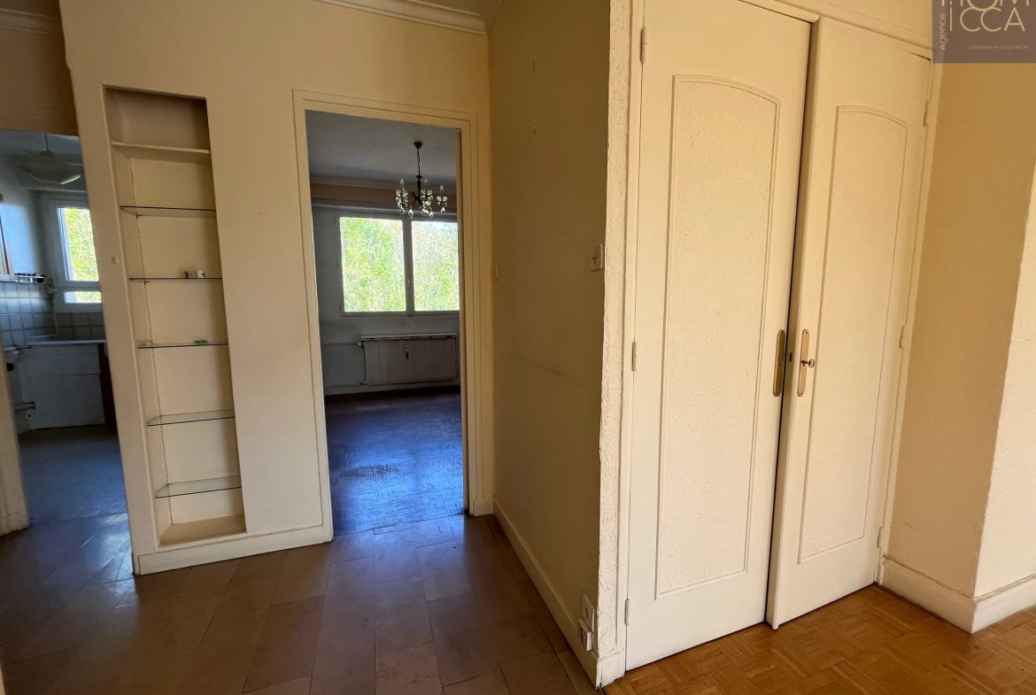 A vendre Grand T2 avec vue panoramique sur la Saône à Lyon 4e quai Joseph Gillet 