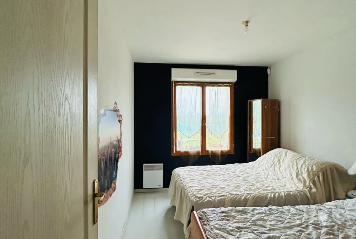 Maison de plain-pied de 100 m² avec grand jardin à Saint Aubin des Chateaux 