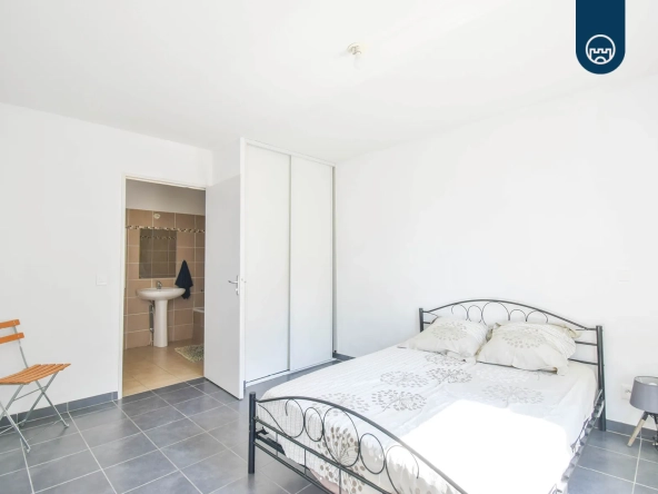 Appartement 2 pièces de 46 m² à Nice avec terrasse en vente proche commodités 