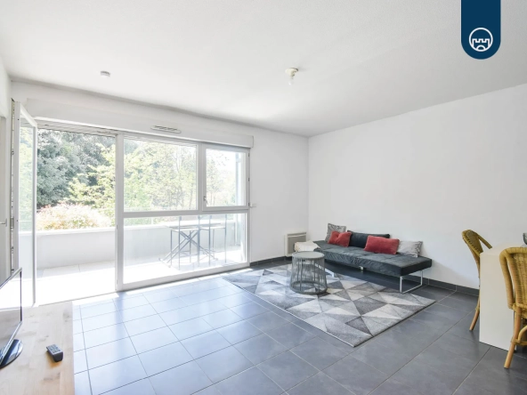 Appartement 2 pièces de 46 m² à Nice avec terrasse en vente proche commodités 