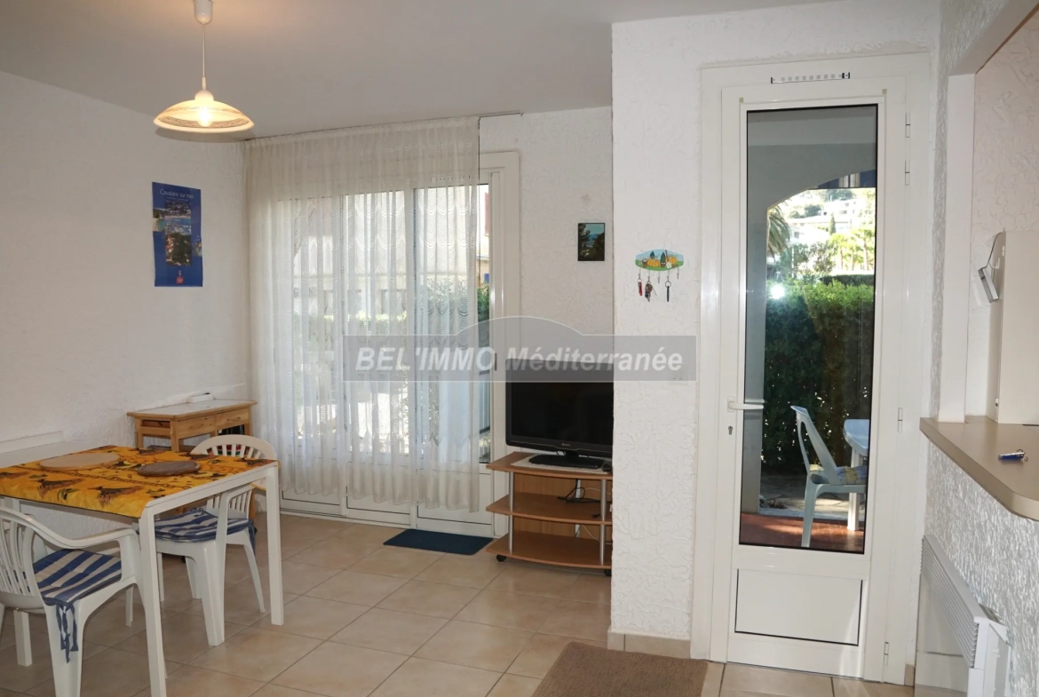 Appartement 2 pièces avec terrasse et parking à Cavalaire-sur-Mer 