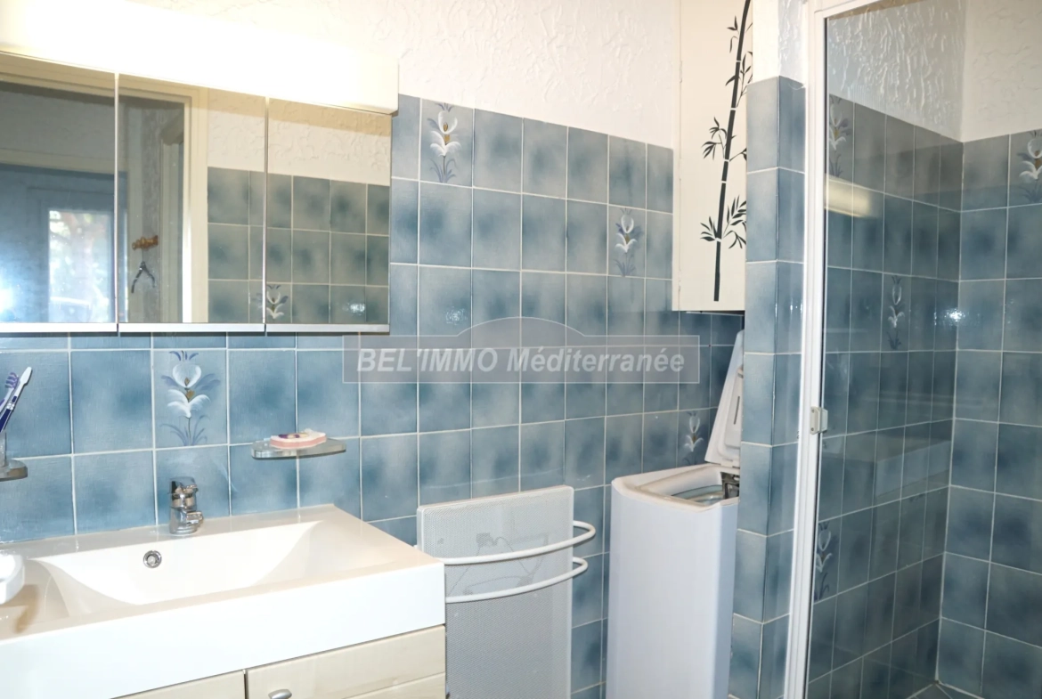 Appartement 2 pièces avec terrasse et parking à Cavalaire-sur-Mer 
