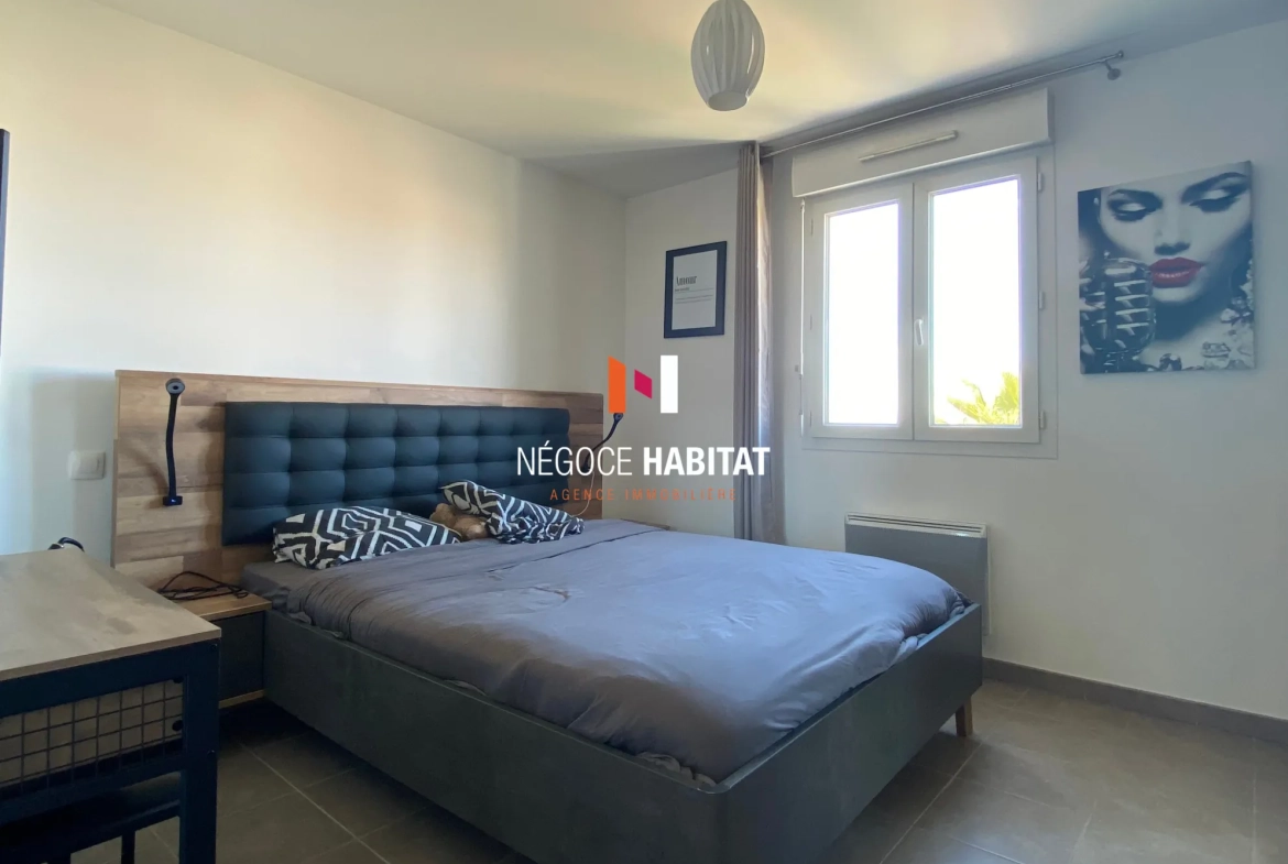 Villa T4 avec terrasse et garage à Beauvoisin, 90 m² 
