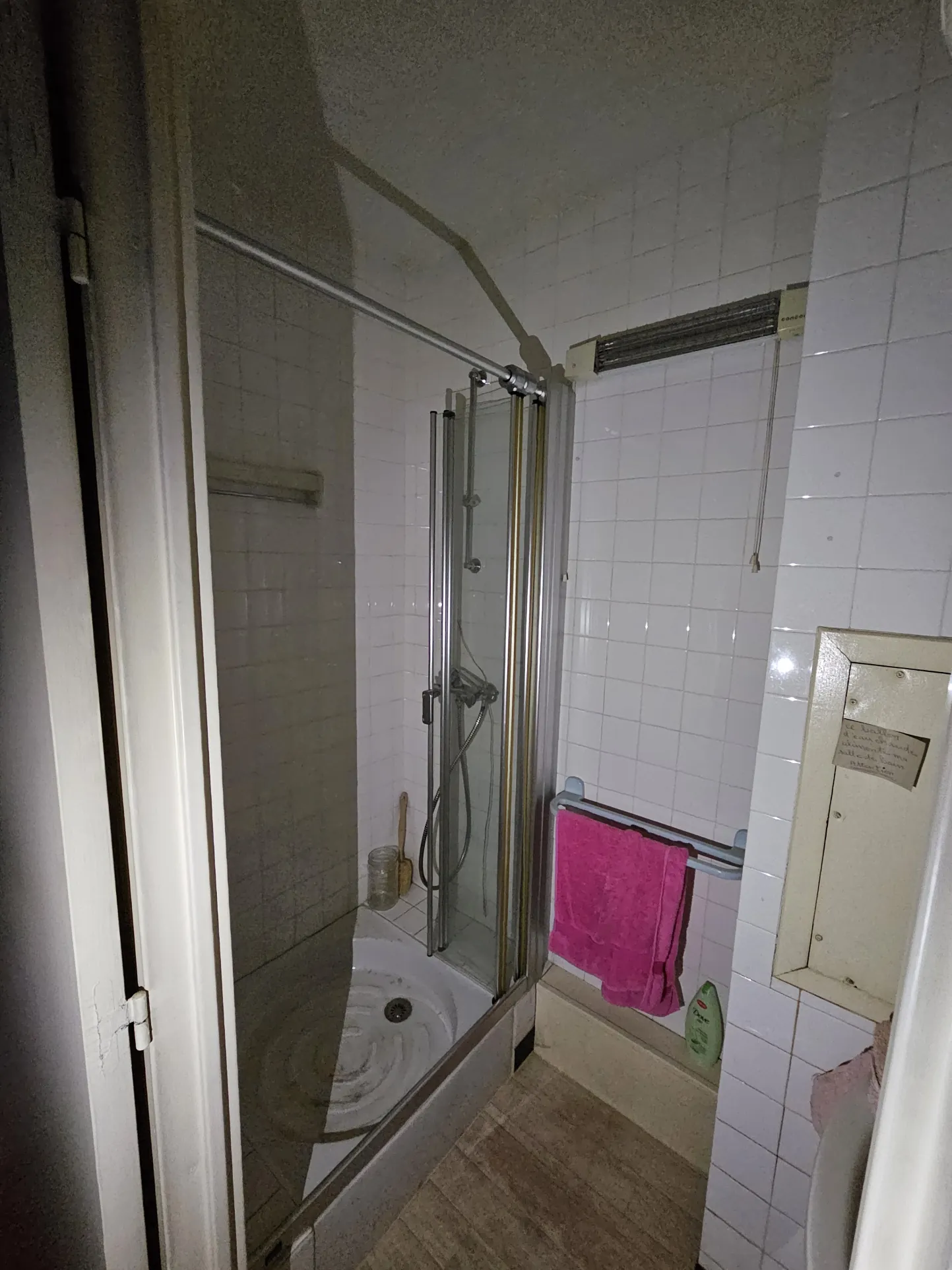 Appartement 100 m² en centre-ville de Vierzon avec parking et mobilier inclus 