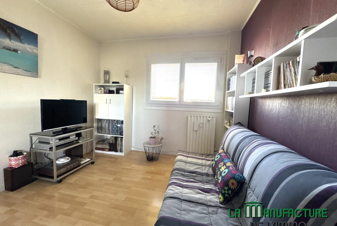 Appartement F5 avec balcon, cave et vue à Saint-Étienne - Secteur Portail Rouge 