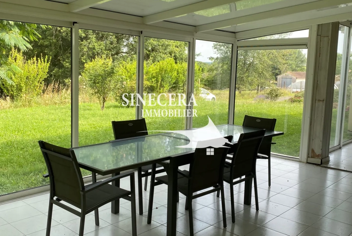 Maison lumineuse de 144 m² avec grand terrain à Riberac 