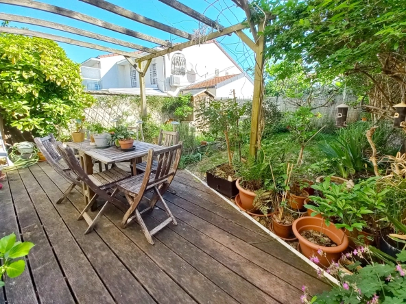 Charmant appartement F2/3 avec terrasse et jardin à Créteil - Secteur Les Buttes 