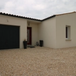 Maison neuve de 4 pièces avec garage et jardin à Saint Hilaire de Villefranche
