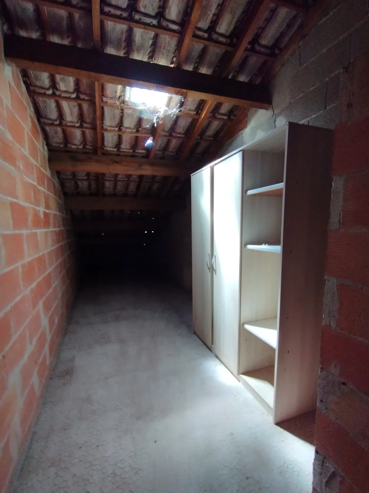 A vendre studio 33 m² avec parking et grenier à Six Fours les plages 