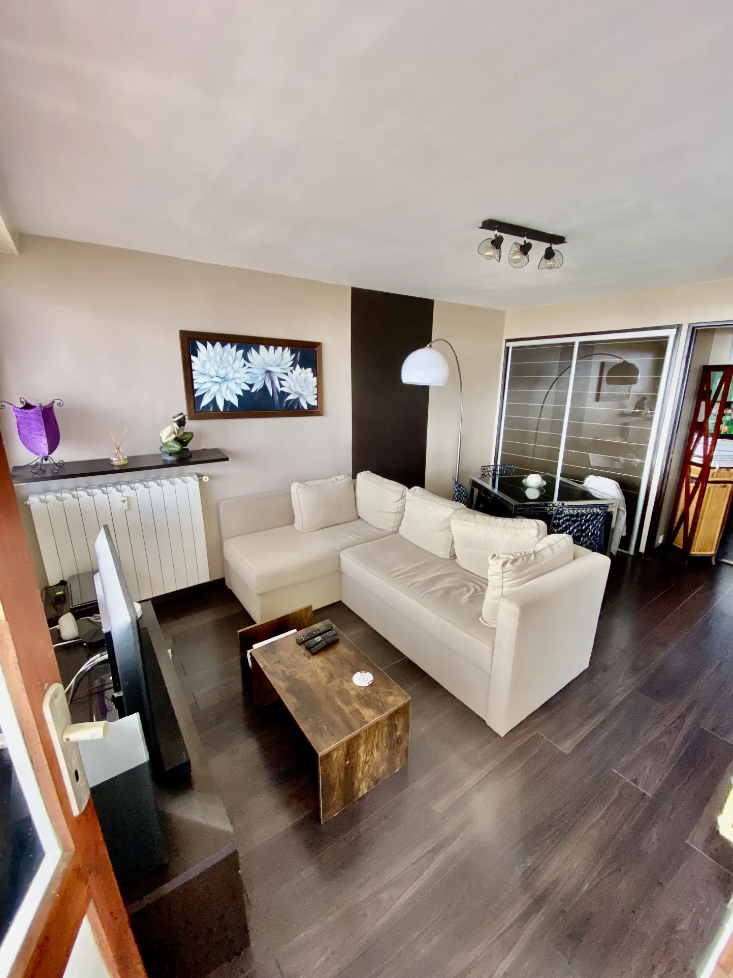 Appartement T2 avec terrasse et vue mer à Cannes – Résidence de standing 