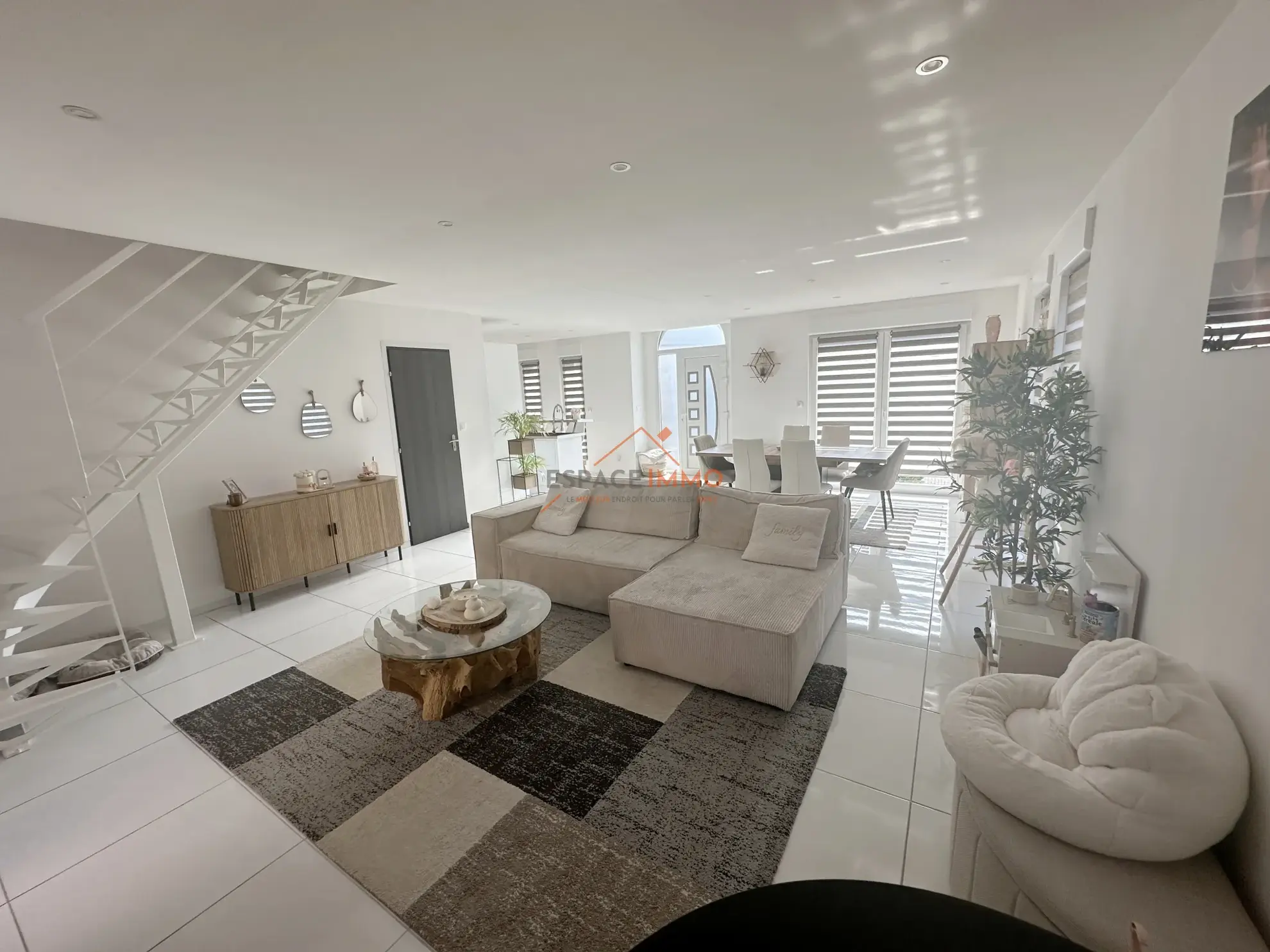 Vente maison individuelle récente à Douchy-les-Mines 