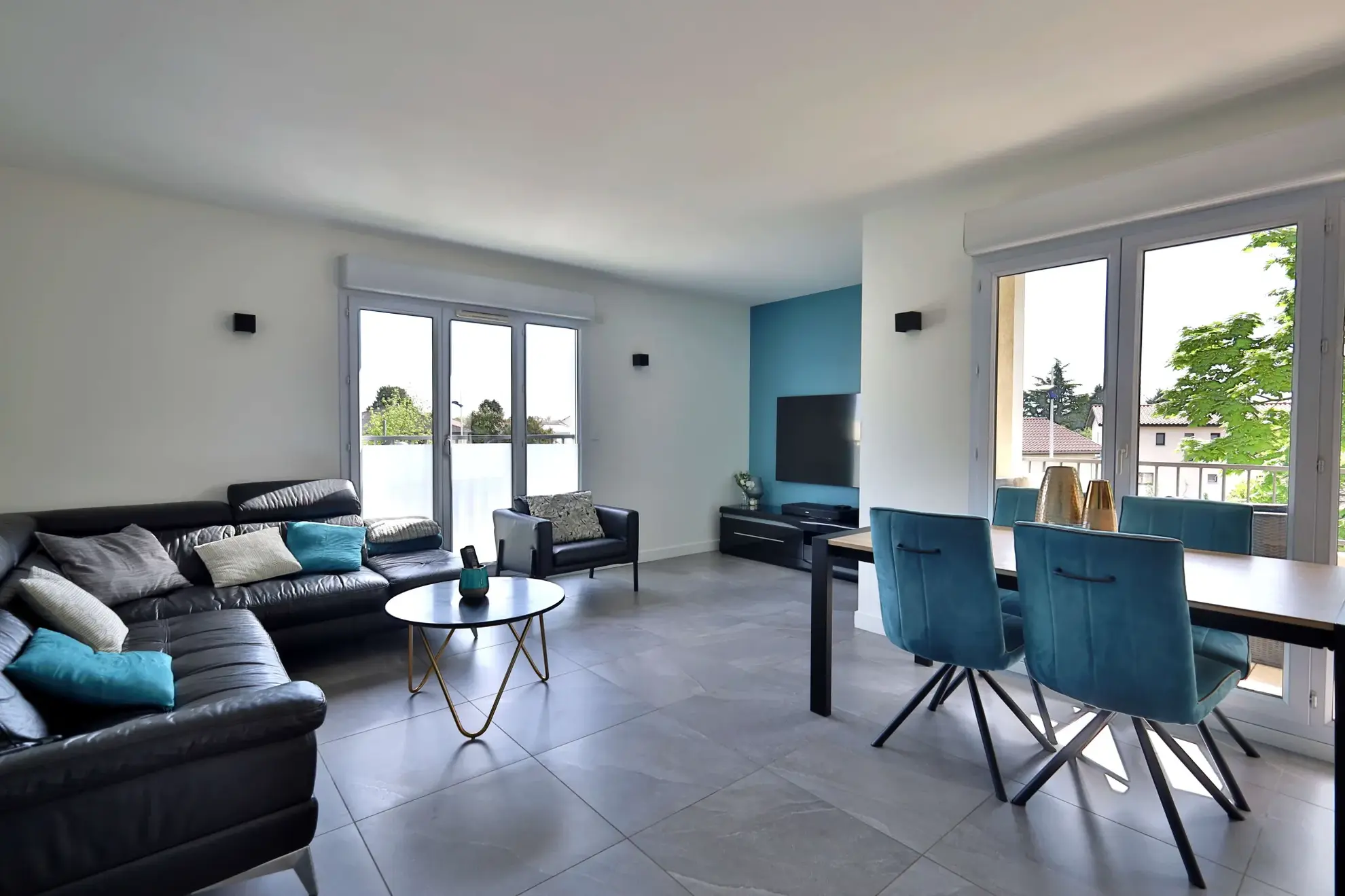Appartement T4 de 79,92 m² avec balcon et garage à Corbas 