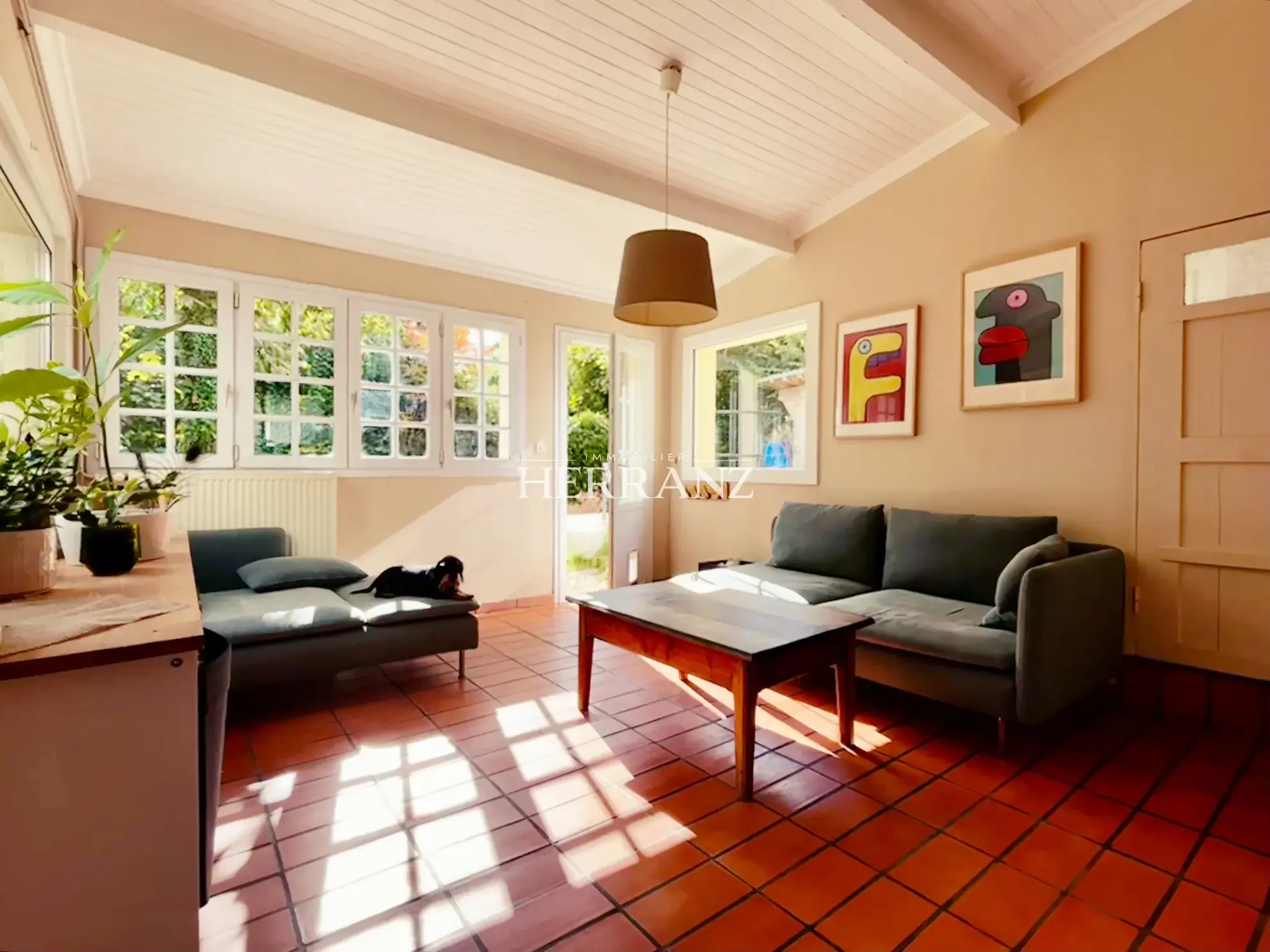 Charmante maison en pierre à Saint-Germain-du-Puch avec 3 chambres, terrasse et grand jardin près de Libourne 