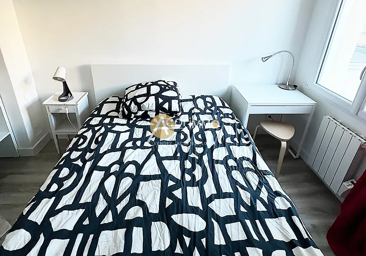 Investissement immobilier : Appartement T5 de 79 m² à Toulon avec excellente rentabilité 