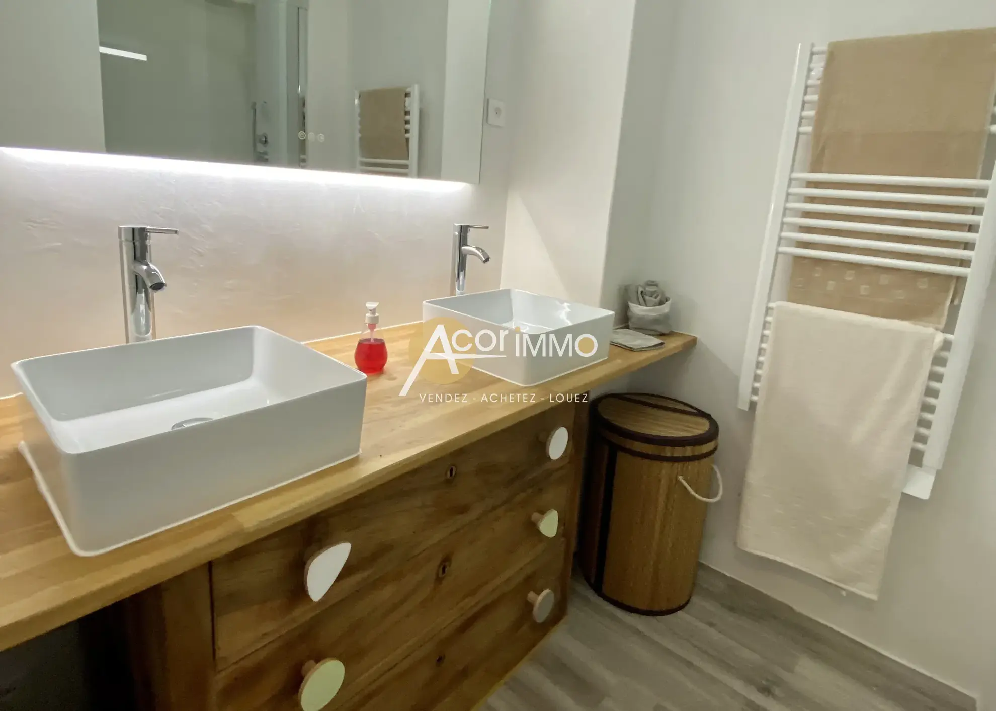 Investissement immobilier : Appartement T5 de 79 m² à Toulon avec excellente rentabilité 