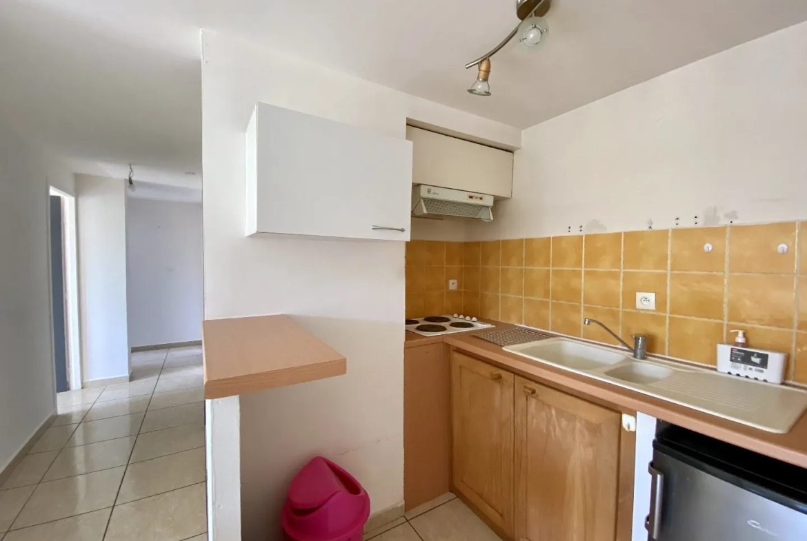 Appartement 3 pièces à Vias, loué, 54 m² avec forte rentabilité 
