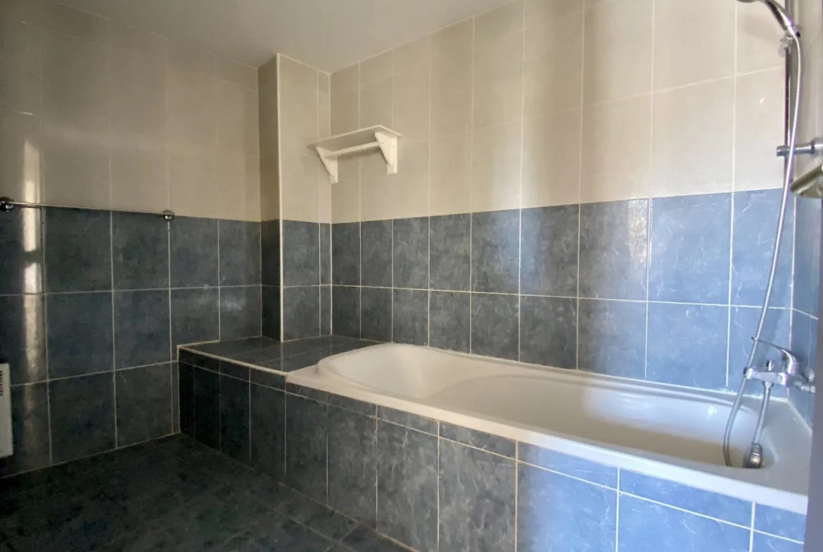 Appartement 3 pièces à Vias, loué, 54 m² avec forte rentabilité 
