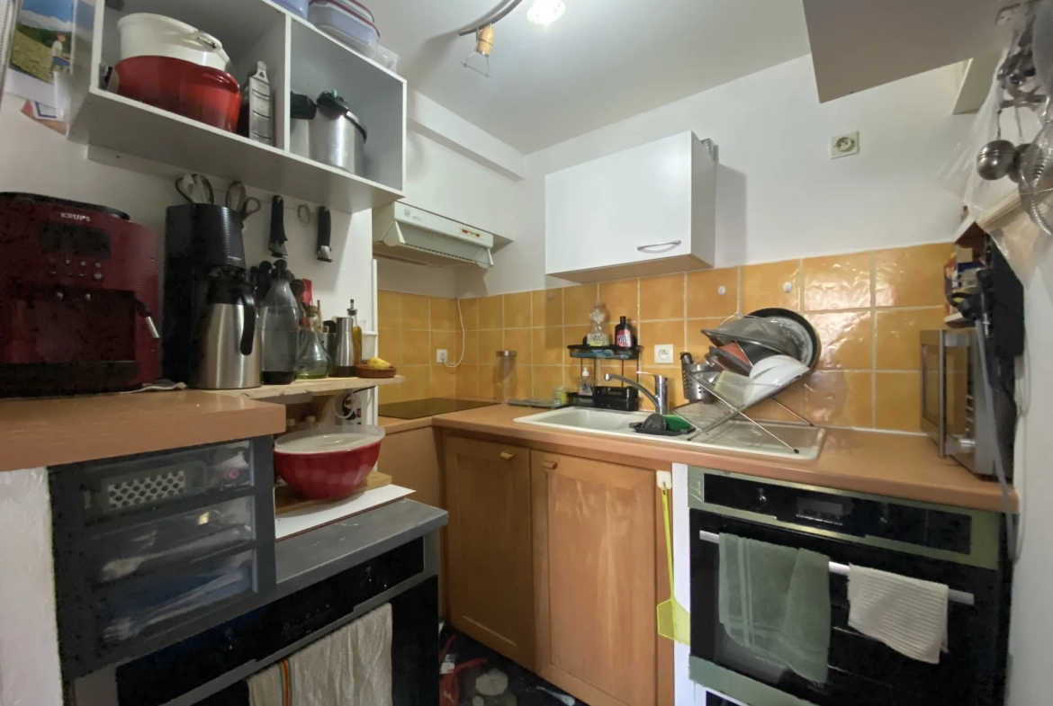 Appartement 3 pièces à Vias, loué, 54 m² avec forte rentabilité 