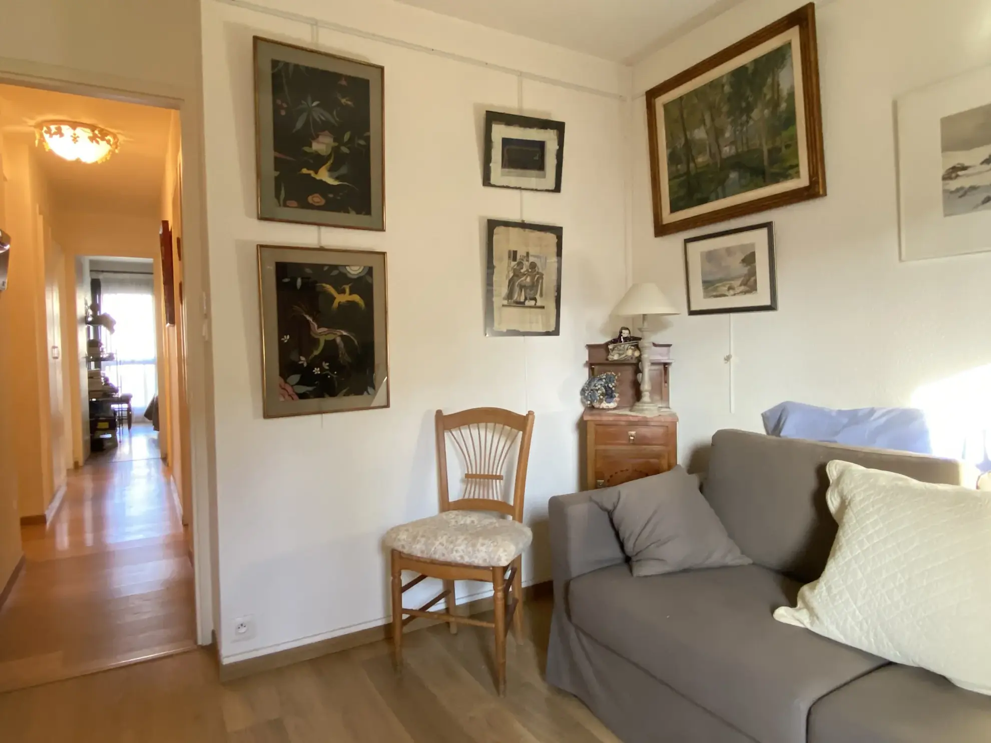 Appartement T4 avec terrasse, parking et résidence avec piscine à Perpignan 