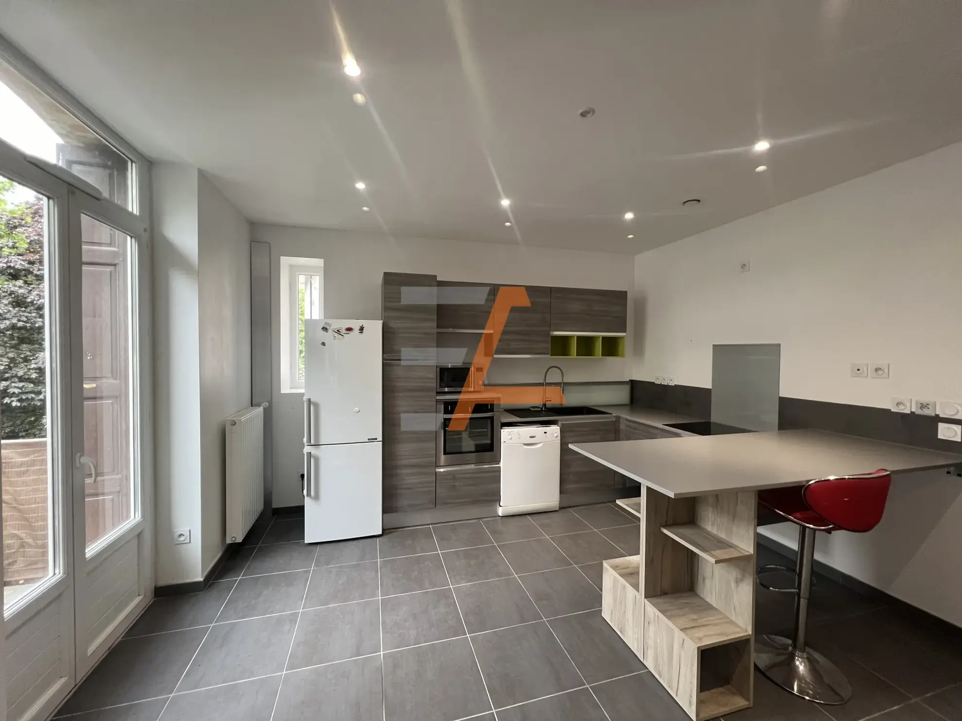 Appartement T3 lumineux avec balcons et parking à Aurec-sur-Loire 