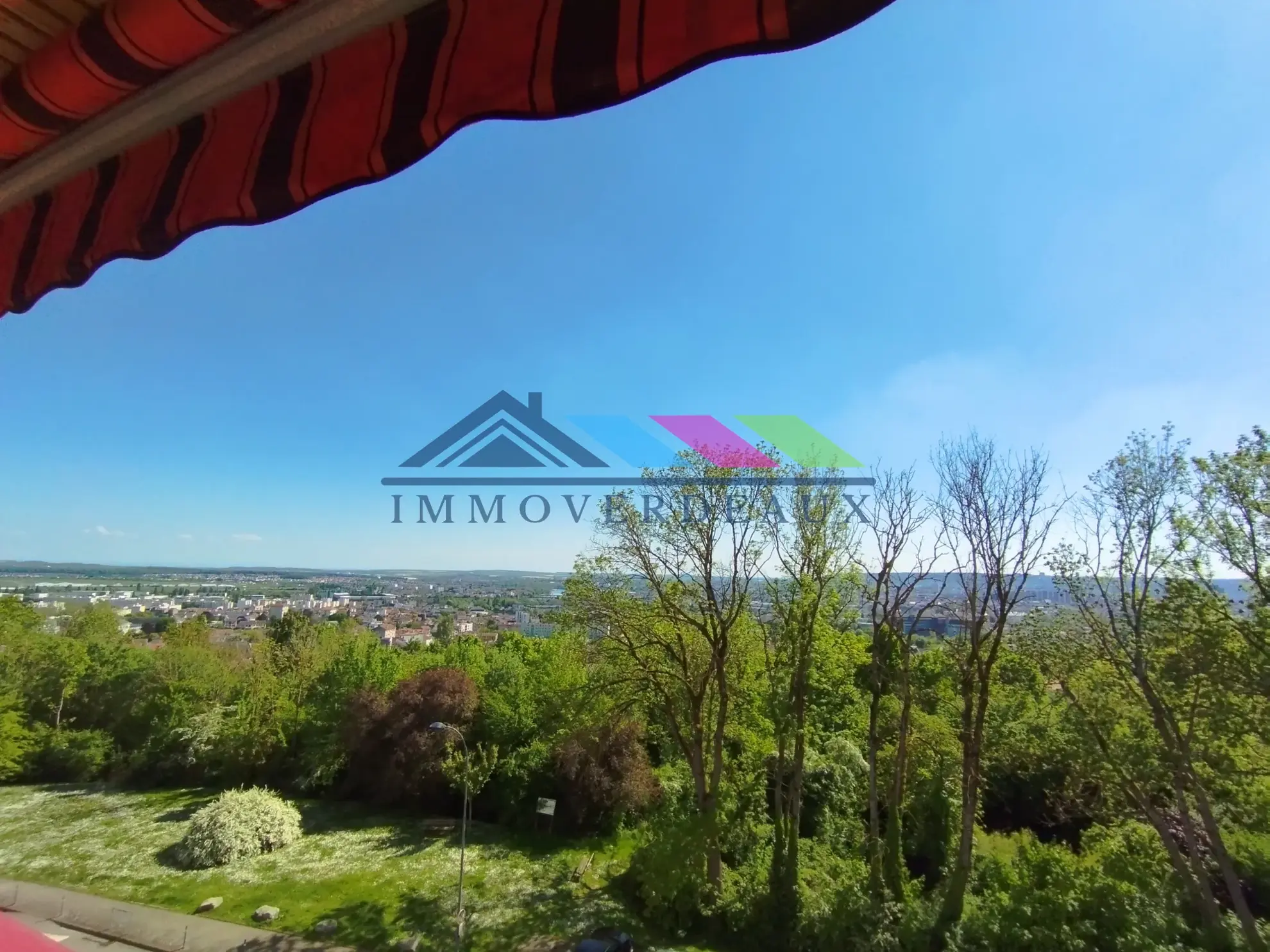 Appartement T3 rénové avec vue panoramique sur Nancy - Malzéville 