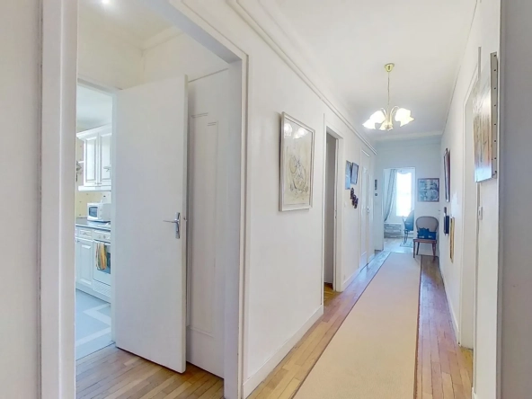 Appartement 3 pièces de 77 m² avec balcon à Caen Centre