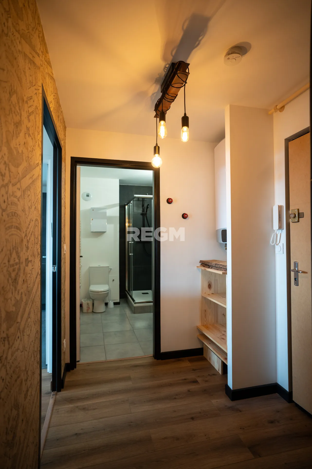 Appartement T1 Bis rénové avec balcon et garage à Clermont-Ferrand, secteur La Glacière 