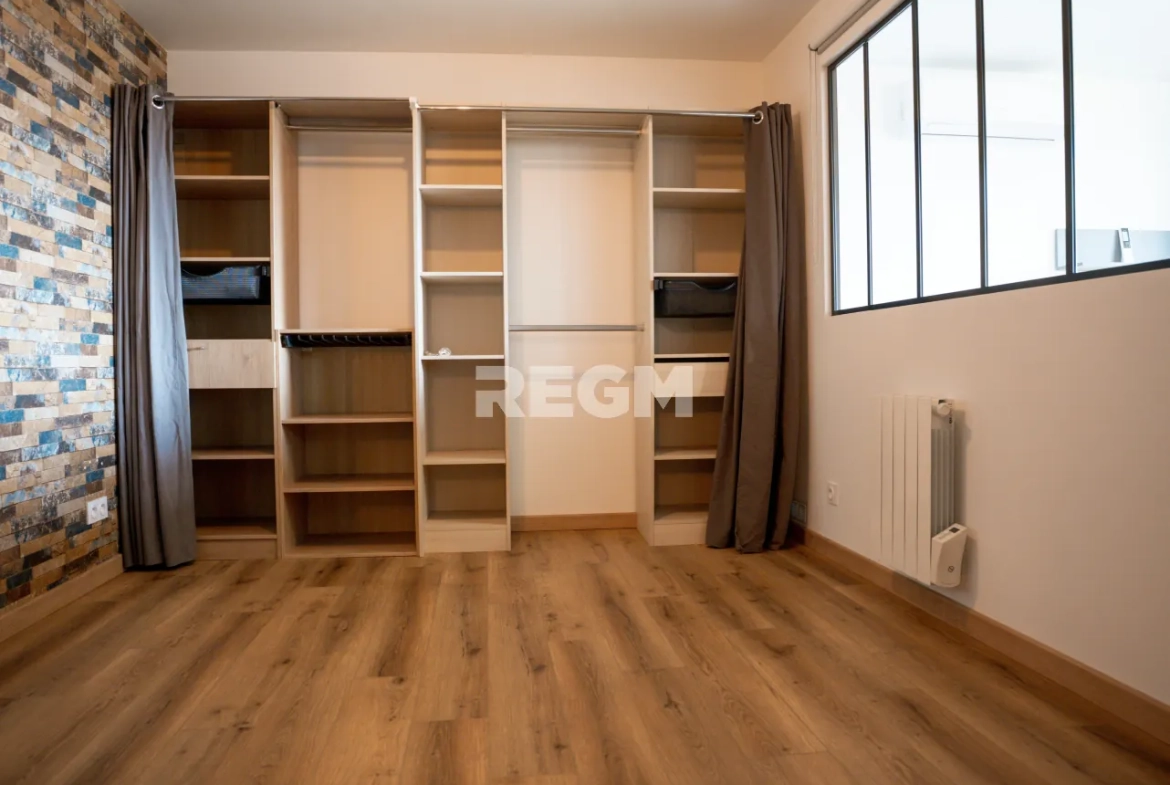 Appartement T1 Bis rénové avec balcon et garage à Clermont-Ferrand, secteur La Glacière 