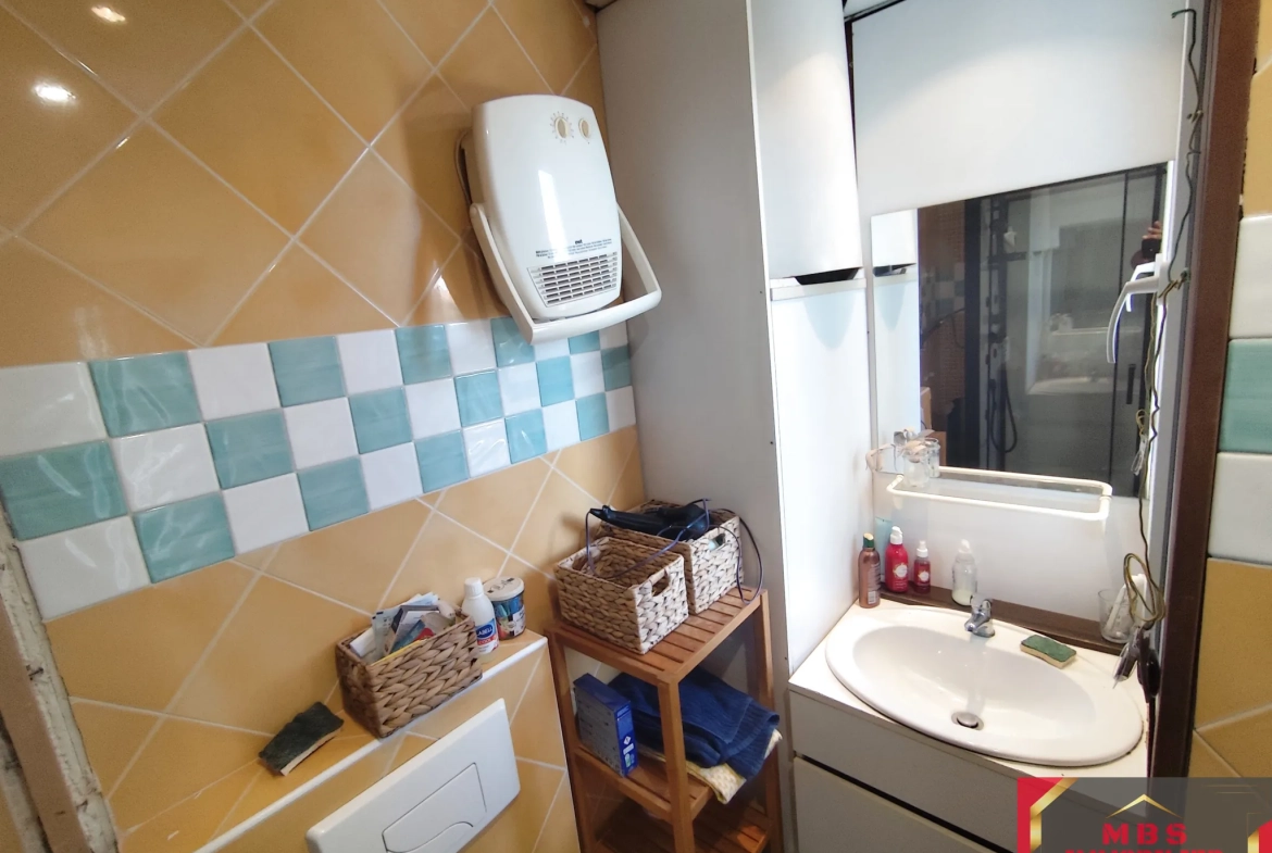 Appartement T2 cabine de 27 m² à Argelès-sur-Mer à seulement 200 m des plages 