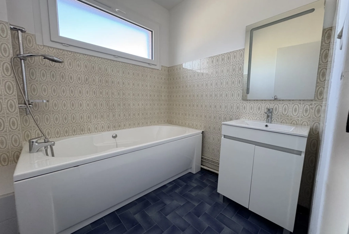A vendre appartement traversant de 48 m² à Toulouse proche métro et commodités 