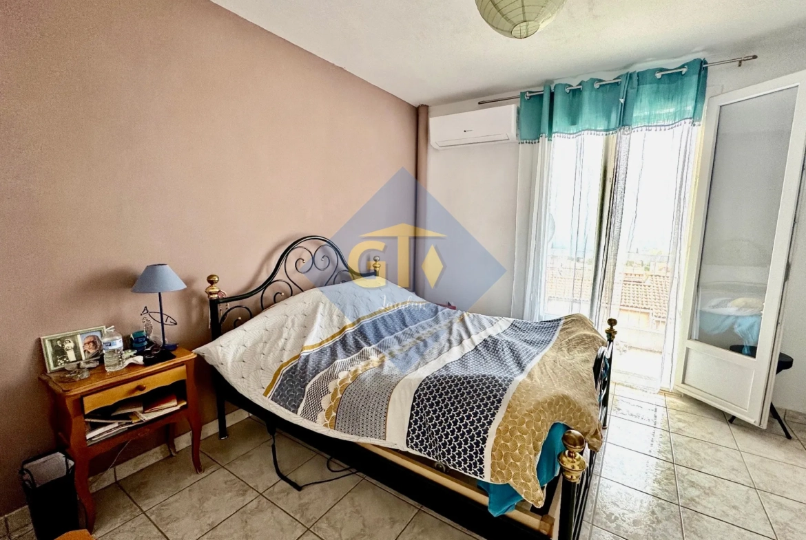 Maison spacieuse de 138 m² avec 5 chambres à Laudun, terrain et garage 